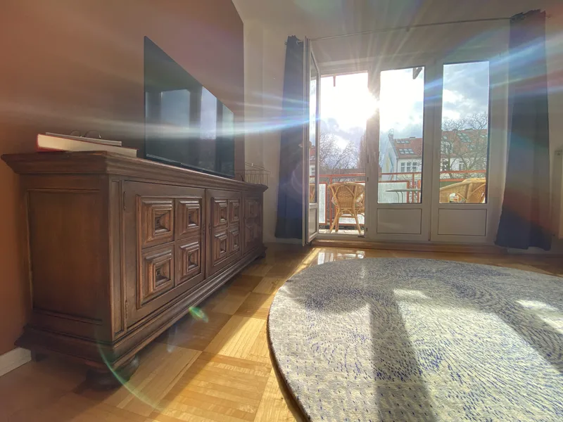 Mit Blick auf die Siegessäule - Sonnendurchflutetes & kürzlich renoviertes Apartment — photo 1